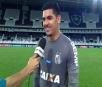 Goleiro, ex-Itaporã F.C., estréia pelo Santos e é destaque da partida