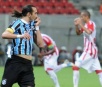 Fora de casa, Grêmio afunda lanterna Náutico e mantém 3º lugar