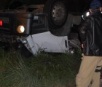 Motorista de caminhão morre após capotar veículo na BR-101