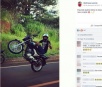 Jovem que morreu empinando moto fez post sobre risco da manobra: 'Ela pode quebrar meus ossos'