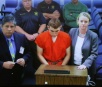 Acusado de matar 17 em ataque a tiros na Flórida comparece a tribunal