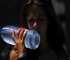 Realmente precisamos tomar dois litros de água por dia?