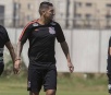 Carille confirma Sidcley e Ralf no Paulista e fecha elenco do Corinthians
