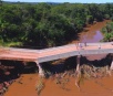Ponte construída em 2014 desaba e prefeito de Jardim vai decretar emergência