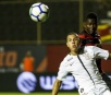 Corinthians arranca empate com Vitória fora e leva decisão para Itaquera