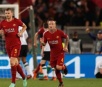 Roma vence com arbitragem confusa, mas Liverpool vai à final da Champions