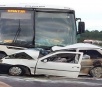 Acidente entre ônibus e caminhonete deixa três mortos na BR-262