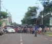 Douradenses fazem passeata em protesto contra promessas não cumpridas pelo prefeito; veja o vídeo