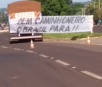 Caminhoneiros iniciam protesto na BR-267, em Guia Lopes da Laguna