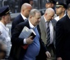 Acusado de abuso sexual, Harvey Weinstein se entrega à polícia em Nova York