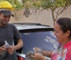 Auxiliar de serviços gerais acha R$ 300 na rua e devolve ao dono em MS