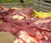 Polícia apreende mais de 2 toneladas de carne imprópria para consumo