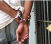 Idoso denuncia e filho de 42 anos é preso acusado de três crimes