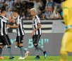 Sobrinho de técnico supera vaias e dá vitória ao Botafogo sobre a Chape