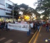 Protesto pela educação reúne centenas de pessoas nas ruas de Dourados