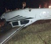 Avião cai sobre moto na fronteira e deixa três mortos