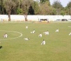 Em protesto por salários, jogadores do Itaporã sentam em campo pela Série D