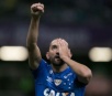 Cruzeiro vence no Allianz; Palmeiras reclama de gol anulado no último lance