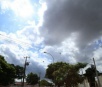 Céu nublado e fortes pancadas de chuva persistem até domingo, prevê Inmet
