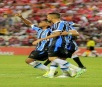 Com gols de jovem, Grêmio decide no 1º tempo e elimina CRB