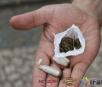 Jovem de 14 anos é detido em Itaporã por posse e uso de droga em praça pública