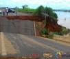 Ponte da MS-487 desmorona e interdita rodovia que da acesso ao Paraná; assista