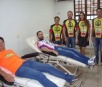 Ciclista "Sangue Bom" antecipa doação para Carnaval