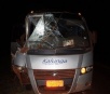 Ônibus com trabalhadores rurais envolve-se em acidente com carreta e um fica ferido